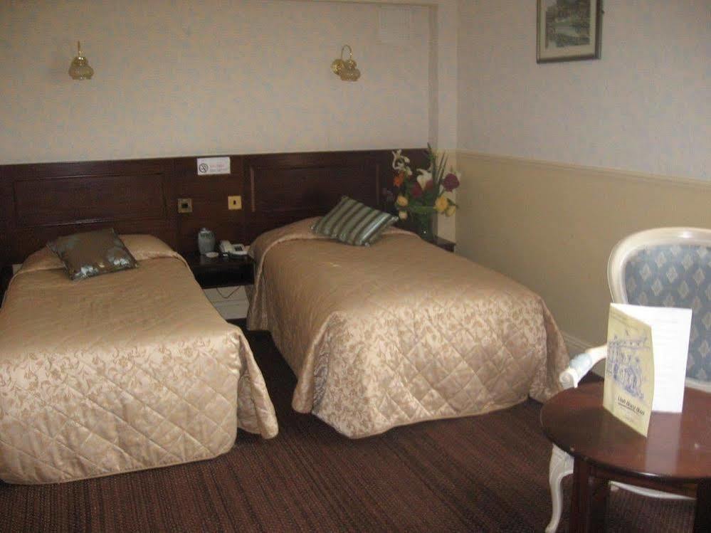 Club House Hotel Kilkenny Buitenkant foto